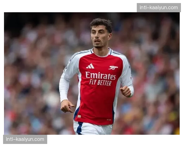 阿森纳换人调整见效，哈弗茨替补造点成扳平关键先生